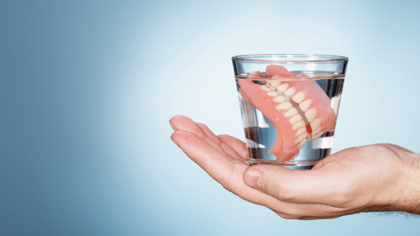 ¿Qué son las prótesis dentales?